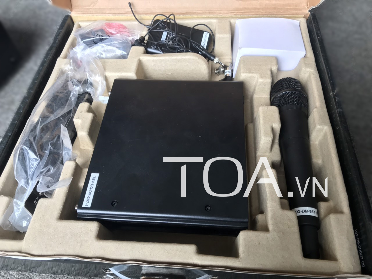 Bộ thu phát không dây 10 kênh TOA S4.10-HD